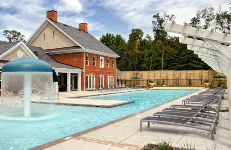 Creekstone Village Apartments - Pasadena, MD