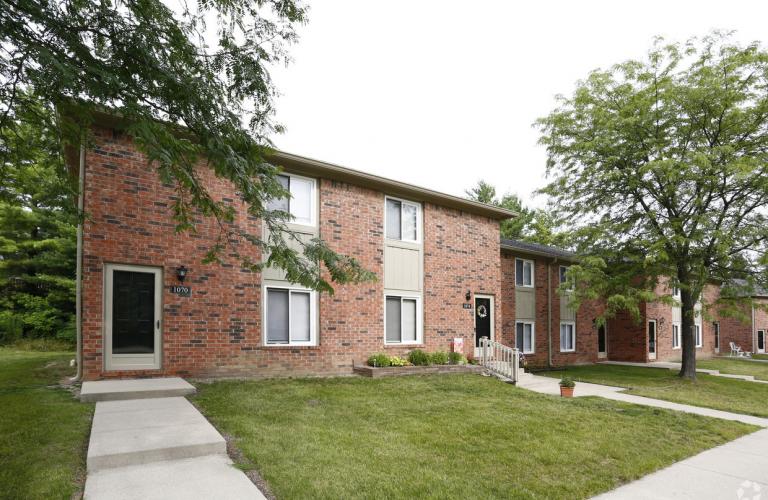 Minimalist Apartments On Greenfield And Southern with Modern Garage